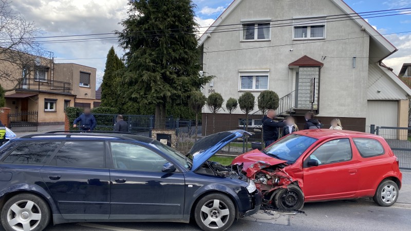 Zderzenie trzech samochodów na ul. Kórnickiej